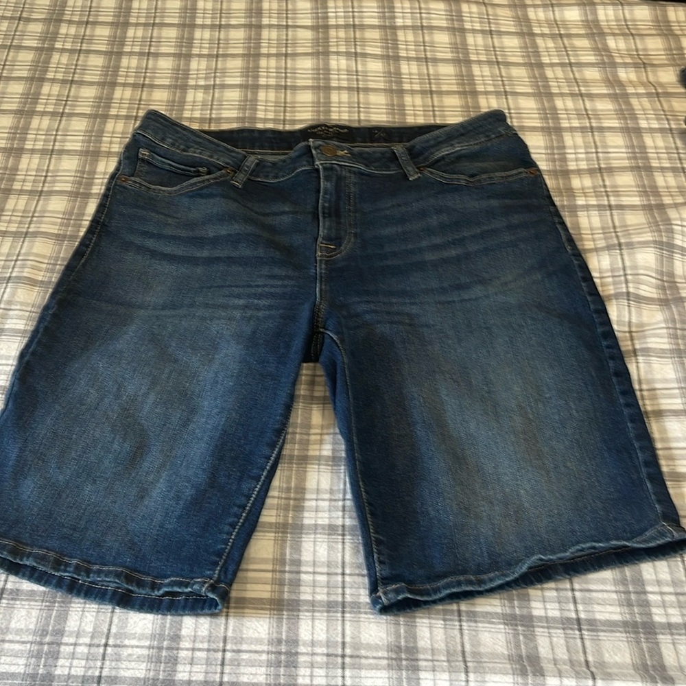 Lucky Brand denim shorts size 12